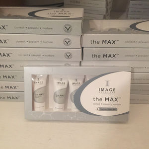 IMAGE Skincare The MAX Travel Kit (14 Count)